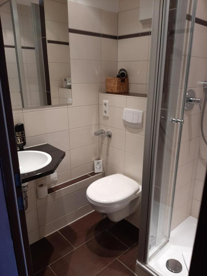 גוסוויינשטיין Hotel Landgasthof Frankenstern מראה חיצוני תמונה