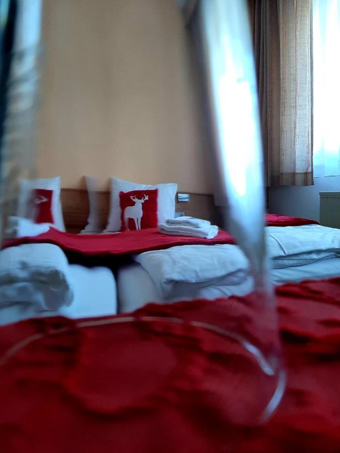גוסוויינשטיין Hotel Landgasthof Frankenstern מראה חיצוני תמונה
