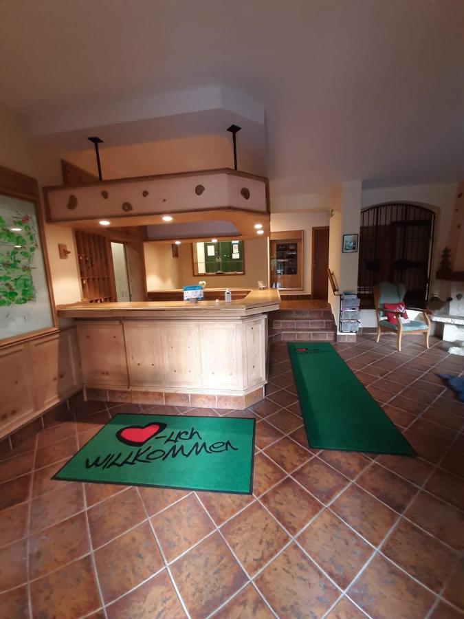 גוסוויינשטיין Hotel Landgasthof Frankenstern מראה חיצוני תמונה